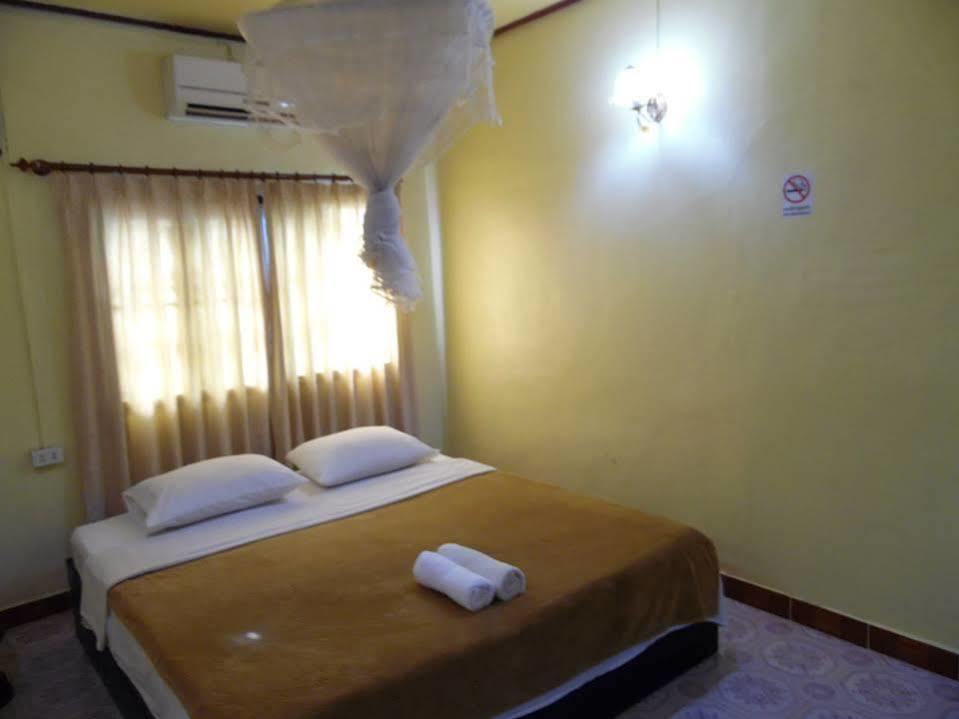 Viengsavanh Guesthouse Vang Vieng Exteriér fotografie