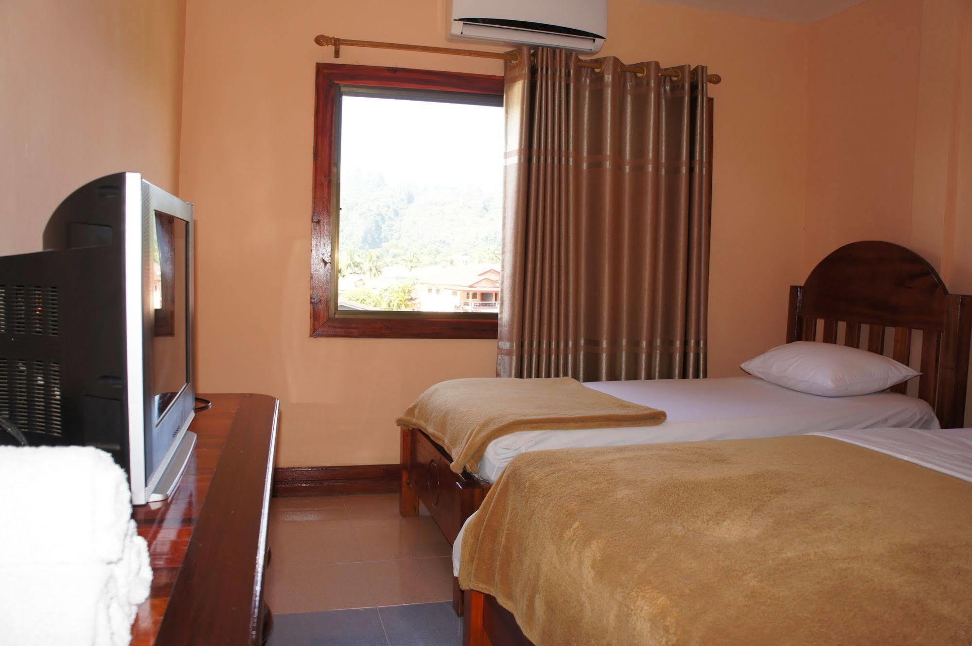 Viengsavanh Guesthouse Vang Vieng Exteriér fotografie